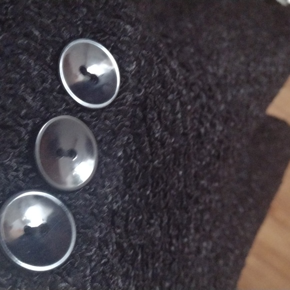 Fashion Essentials Boucle Sweater Medium ptp 21" - Picture 2 of 5